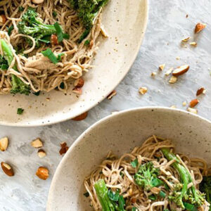 Creamy sesame soba noodles