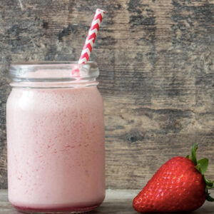 Summer strawberry lemonade smoothie
