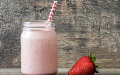 Batido de limonada de fresa de verano