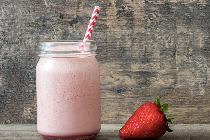 Summer Strawberry Lemonade Smoothie